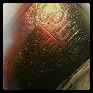 Gothic chilling horror short stories fantasy